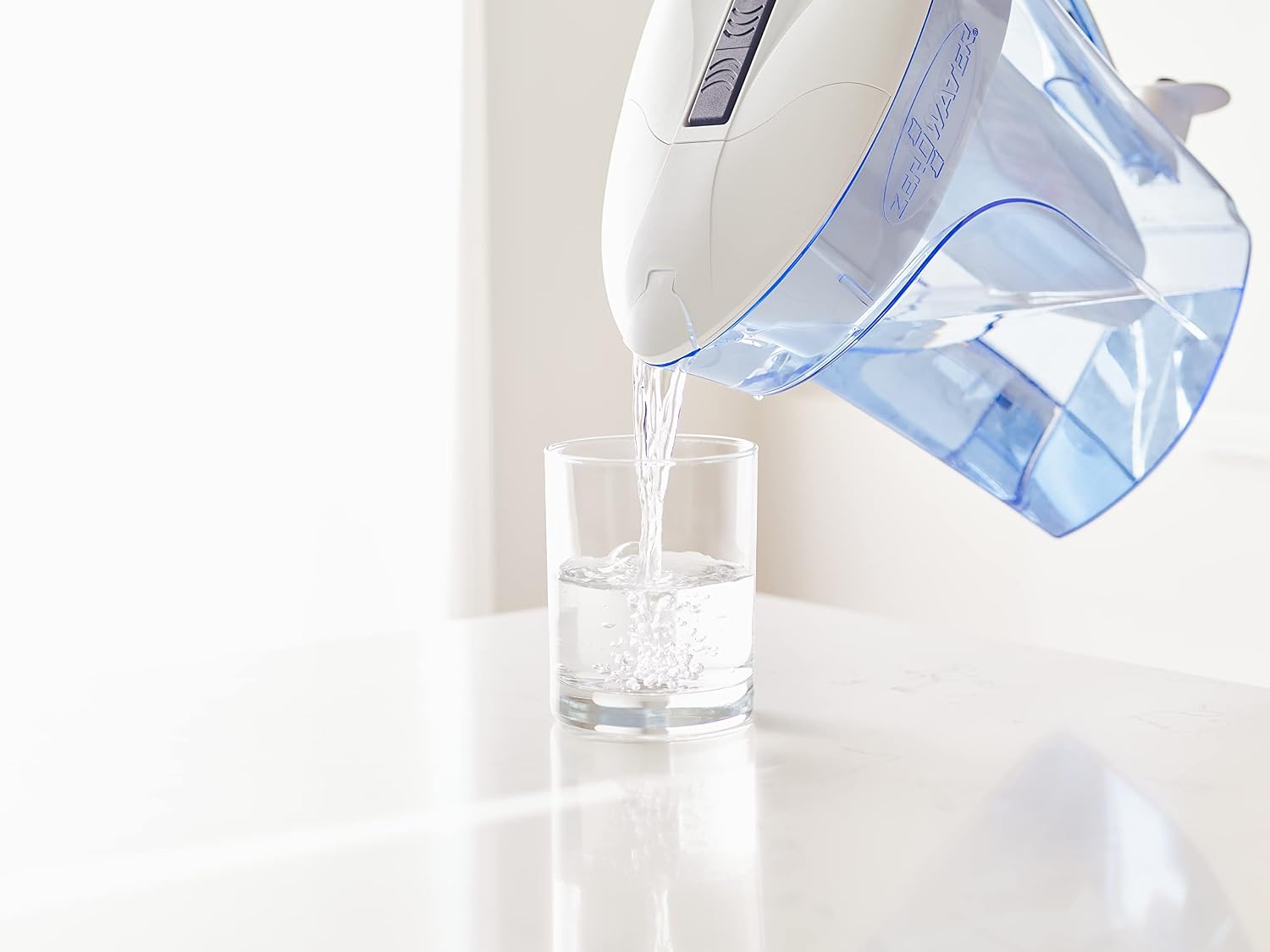 ZeroWater 10-Cup Ready-Pour 5-Stage Water Filter Pitcher 0 TDS for Improved Tap Water Taste - IAPMO Certified to Reduce Lead, Chromium, and PFOA/PFOS — Pros and Trade-Offs